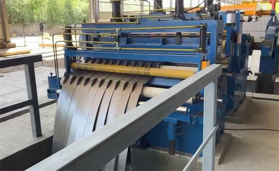 カスタマイズされるラインを切り開くライン機械高速薄板金のコイルを切り開く